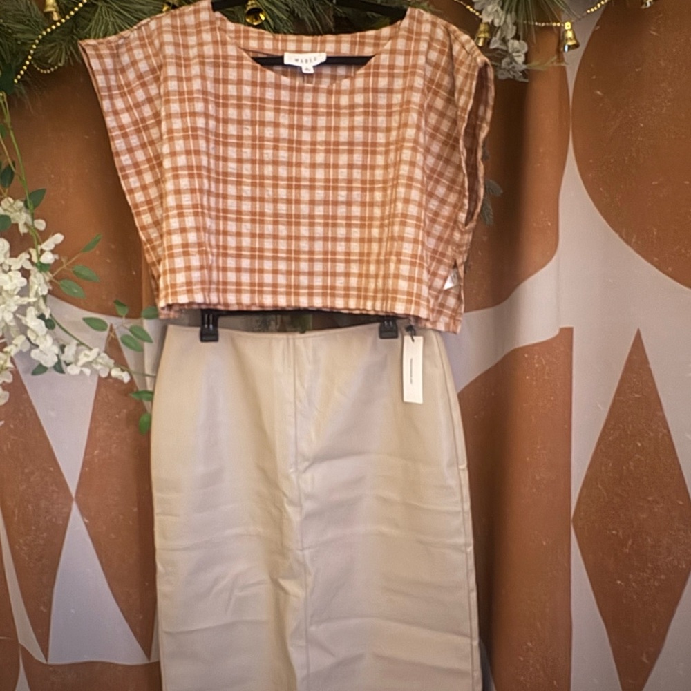 MARBLE Plaid Crop Top tan and white size large